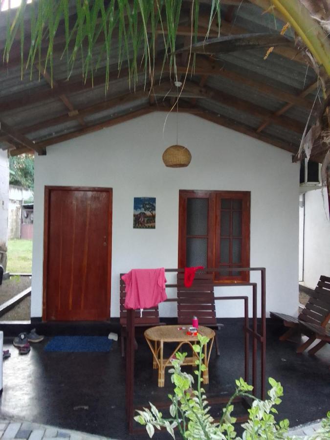 Peacock Garden Bed and Breakfast Tangalle Exteriör bild